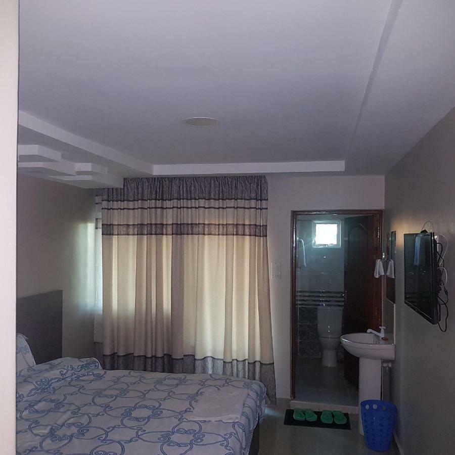 מארו Adala Motel מראה חיצוני תמונה